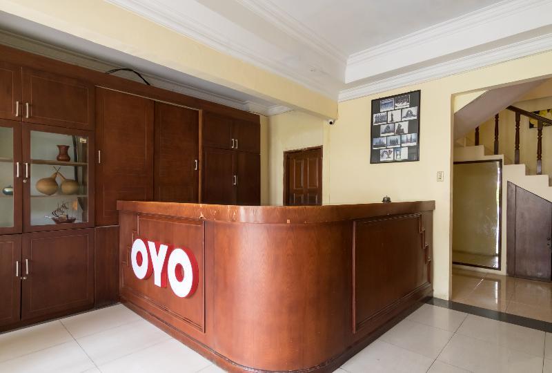 Oyo 1030 Hotel Bumi Asih Medan Bagian luar foto